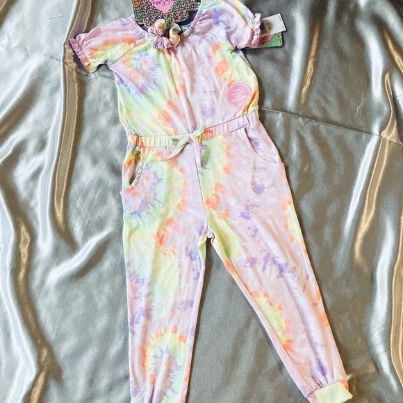 Freestyle 4T Tie Dye Jumpsuit Set Scrunchie NEW - Picture 4 of 4